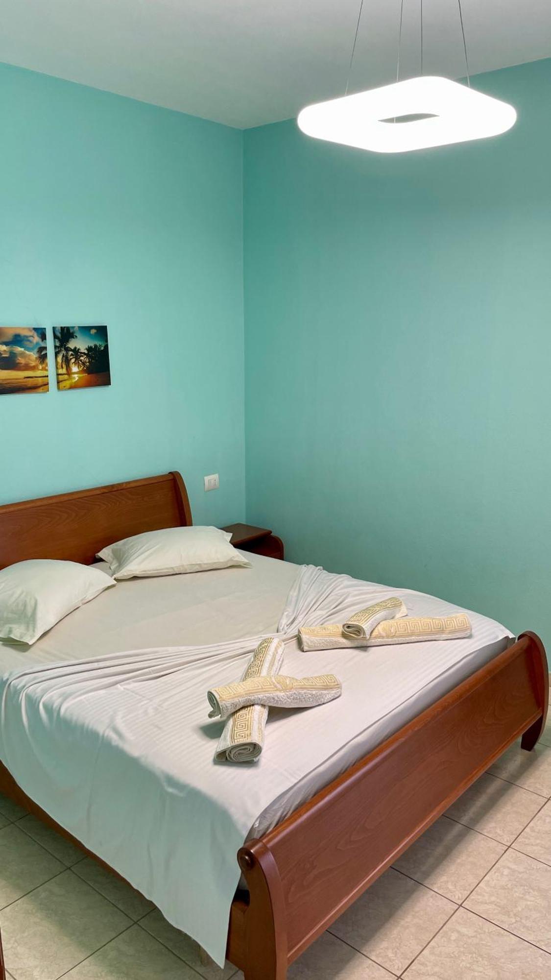 Sea Breeze Apartment Saranda Kültér fotó