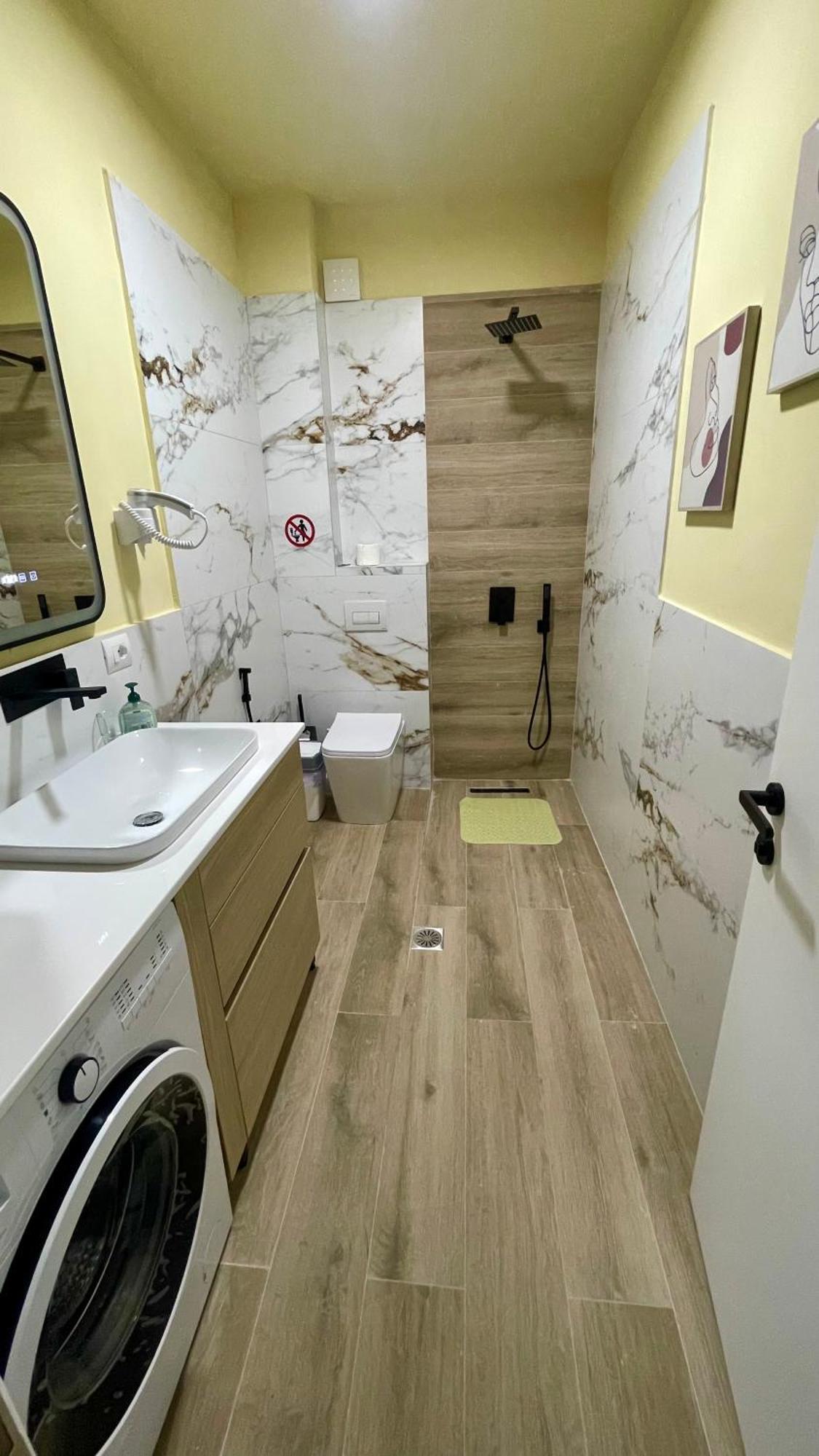 Sea Breeze Apartment Saranda Kültér fotó